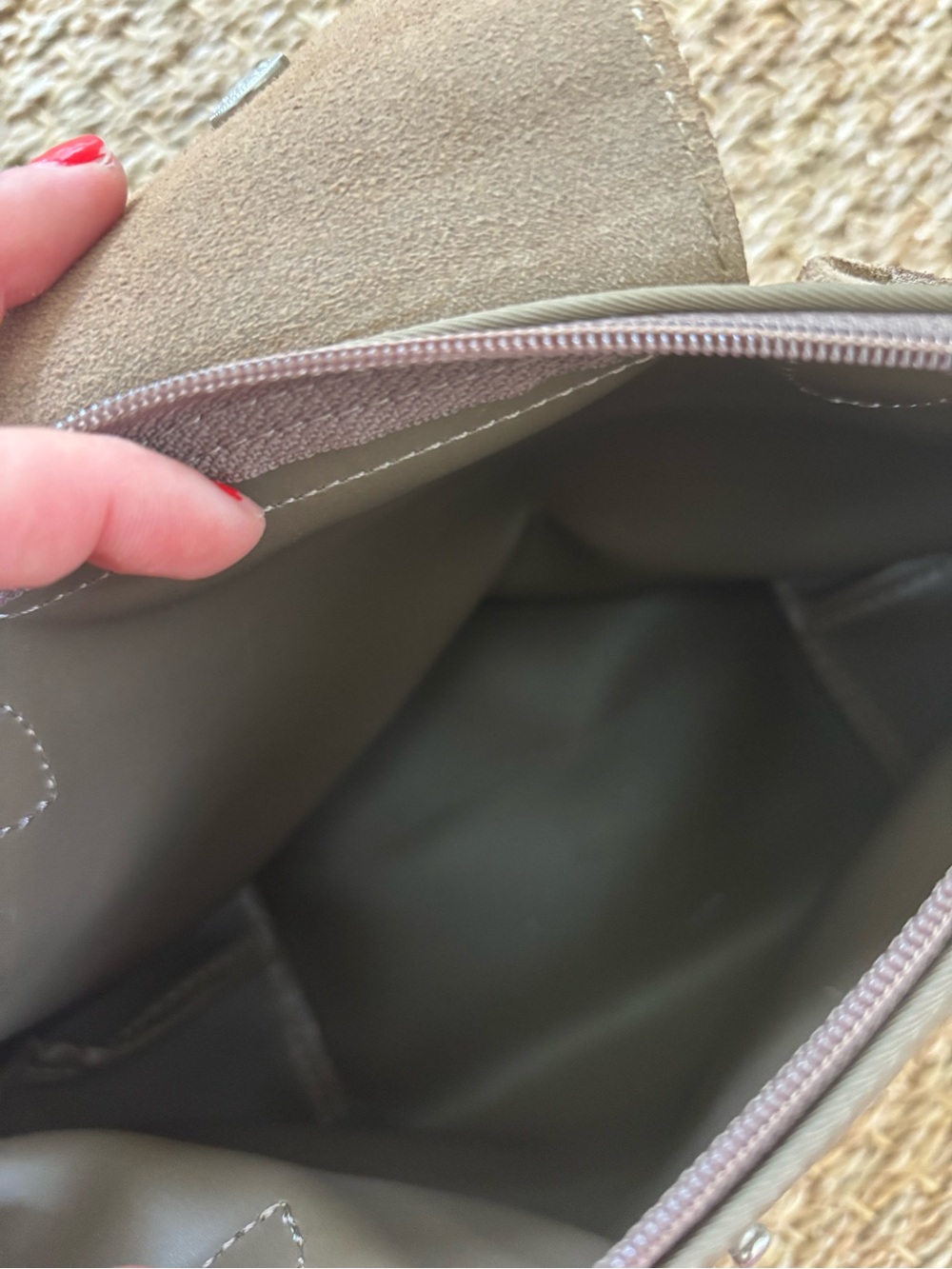 Mini Longchamp purse - Picture 3 of 3